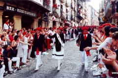 IMAGE0012