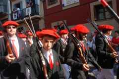 f95