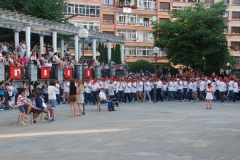 f04